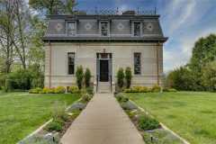 The bathway behind the mansion