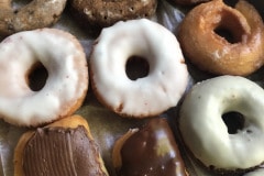 Carl’s Donuts