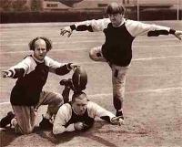 3-stooges-football.jpg