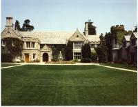 Playboy-Mansion.jpg