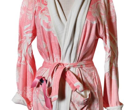 Romantique pink short robe (Woodhouse Day Spas)