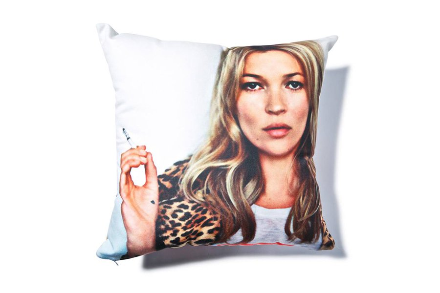 KATE-MOSS-PILLOW.jpg