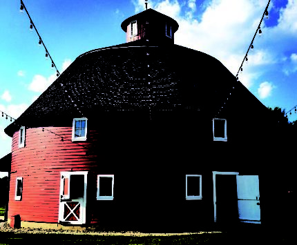 Kelley Round Barn