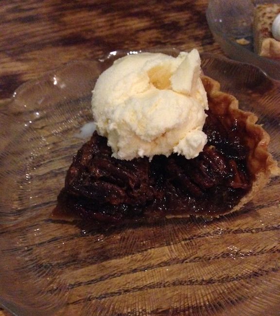 Pecan pie at Foxgardin