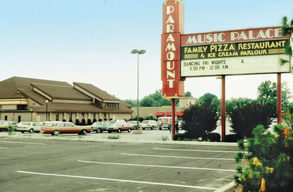 0717-paramountmusicpalace1985-web.jpg