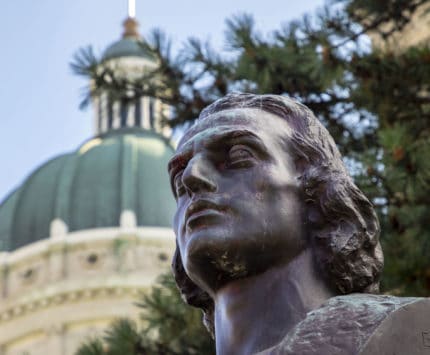 Closeup of Christopher Columbus's face on the Indianapolis memorial to him.