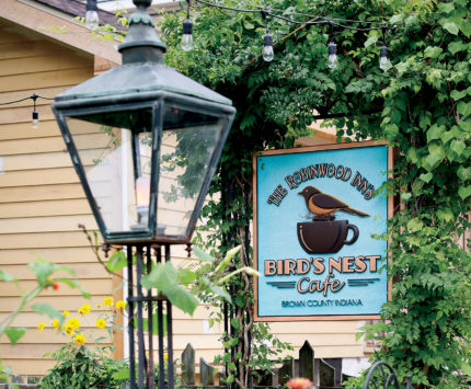 Bird's Nest Cafe street sign