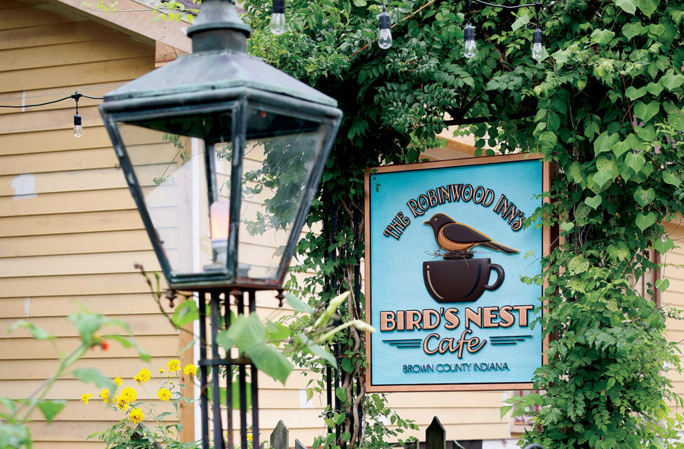 Bird's Nest Cafe street sign